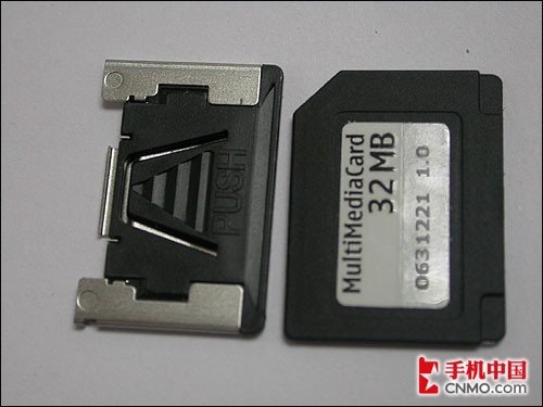 SD内存卡是一种基于半导体快闪记忆器的新一代存储设备&#xff0c